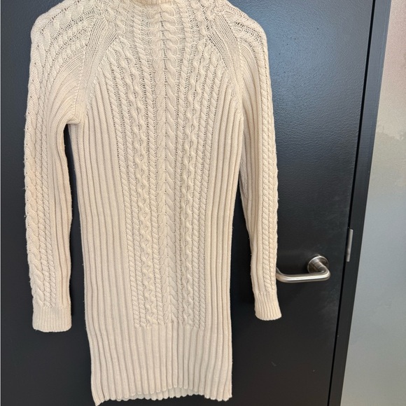 Club Monaco S hood to excellent condition wool Cream Long Sleeve Knit Dress - Picture 6 of 10